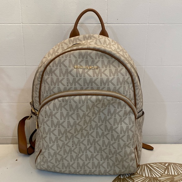 Michael Kors Bookbag - Picture 1 of 3
